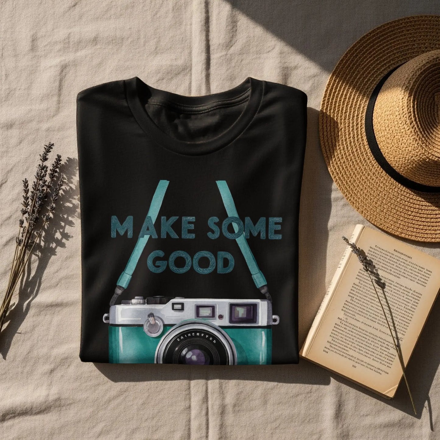 Photography T-Shirt: "Make Some Good Memories Today" Vintage Camera
