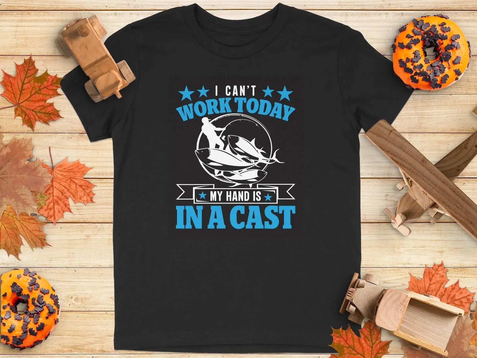 Humorous "Hand Is In A Cast" Fishing Excuse T-Shirt (Copy) Boofy